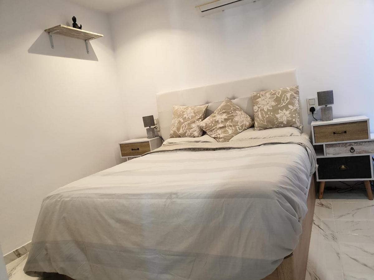 Beachside Apartment In Torrevieja Eksteriør bilde